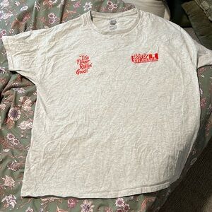 Trillblazin graphic tee size xl